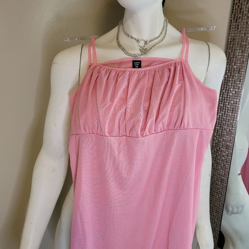 Cute and light dress